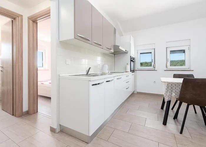 Amazing In With House Sea View Kruševo